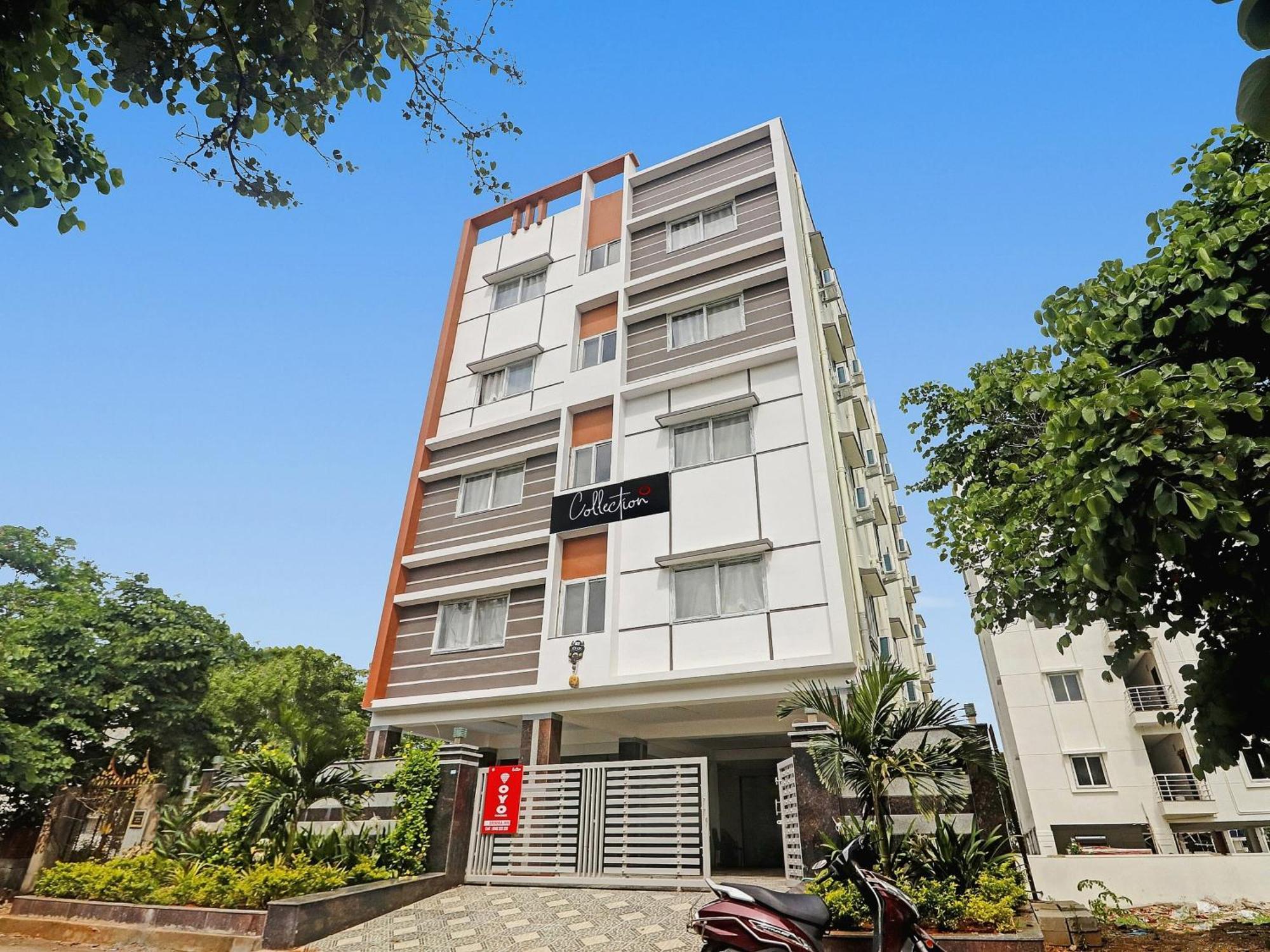 Super Capital O Srinika Inn Gachibowli Exteriér fotografie